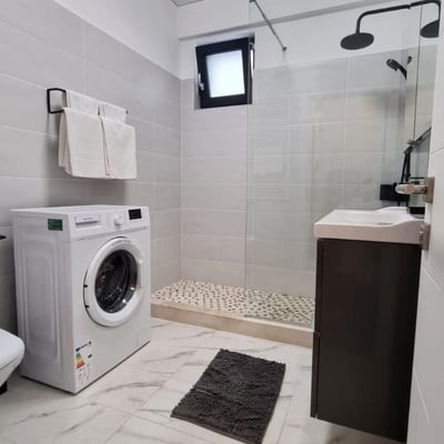 Long-term rental of a comfortable studio, 40 m², Mamaia, Constanța, Romania